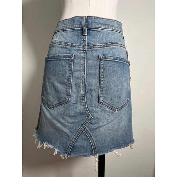 EXPRESS Bedazzled Gemstone Jean Mini Skirt Distressed Raw Hem Medium Light Sz 4 - Picture 15 of 16